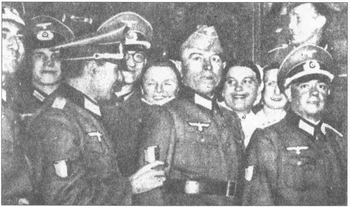 Франция. История вражды, соперничества и любви - i_084.jpg