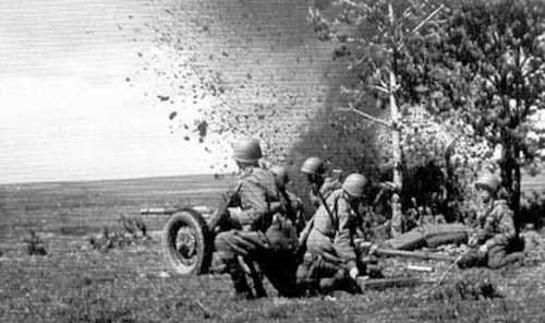 Военная мысль в СССР и в Германии - i_047.jpg