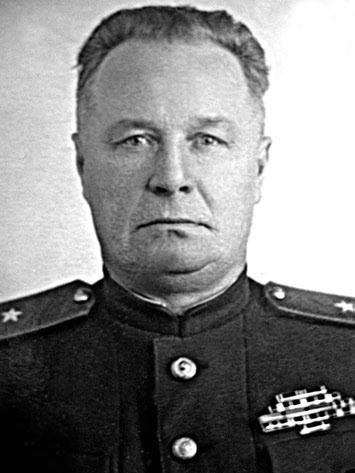 Их послал на смерть Жуков? Гибель армии генерала Ефремова - i_009.jpg