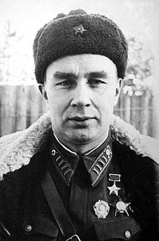 Их послал на смерть Жуков? Гибель армии генерала Ефремова - i_012.jpg