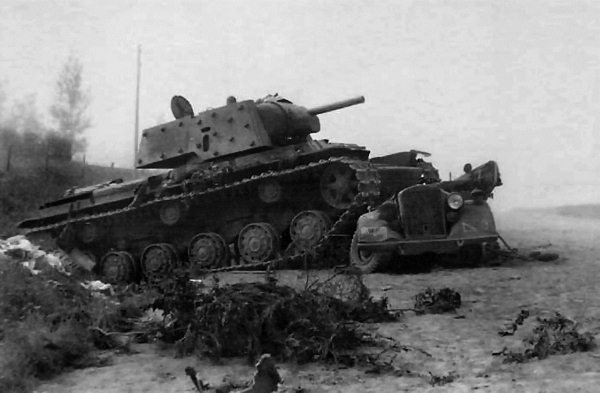 Иной 1941. От границы до Ленинграда - i_004.jpg