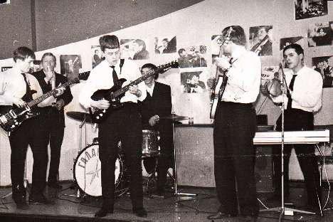Популярная музыка в Ленинграде – Петербурге. 1965–2005. Том 1 - i_054.jpg