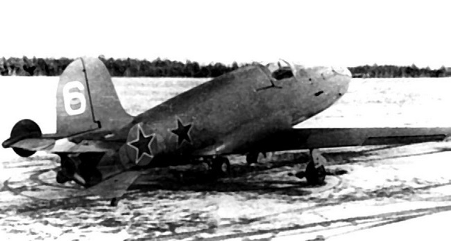 Реактивные первенцы СССР – МиГ-9, Як-15, Су-9, Ла-150, Ту-12, Ил-22  - i_119.jpg