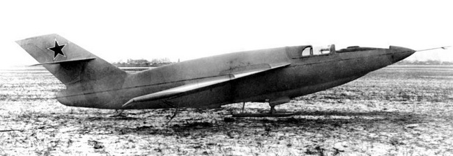 Реактивные первенцы СССР – МиГ-9, Як-15, Су-9, Ла-150, Ту-12, Ил-22  - i_131.jpg