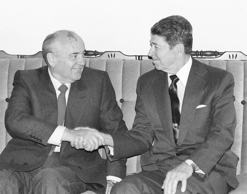 Незримая война - i_001.jpg