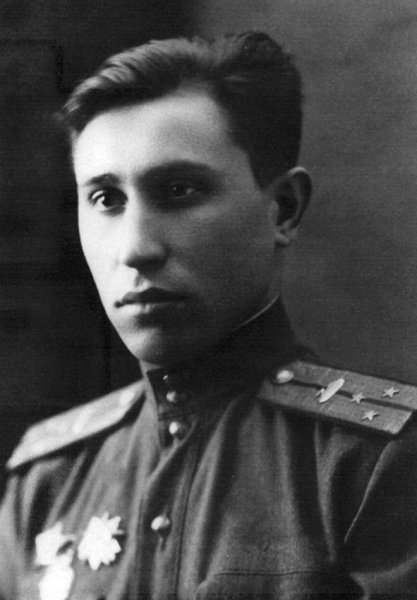 Я дрался на Т-34. Третья книга - i_007.jpg
