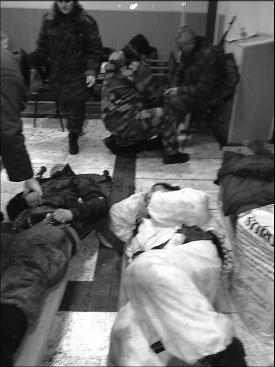 В окопах Донбасса. Крестный путь Новороссии - i_026.jpg