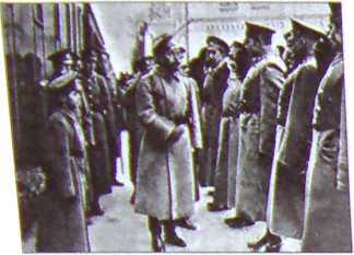 Исторические хроники с Николаем Сванидзе. Книга 1. 1913-1933 - i_023.jpg