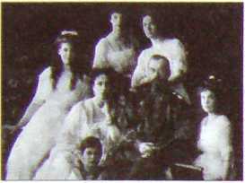 Исторические хроники с Николаем Сванидзе. Книга 1. 1913-1933 - i_089.jpg