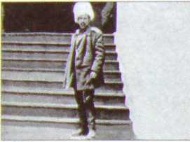 Исторические хроники с Николаем Сванидзе. Книга 1. 1913-1933 - i_095.jpg