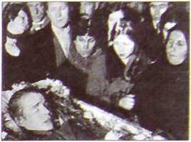 Исторические хроники с Николаем Сванидзе. Книга 1. 1913-1933 - i_144.jpg