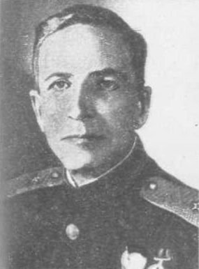 Адмирал Л. М. Галлер<br />Жизнь и флотоводческая деятельность - i_019.jpg