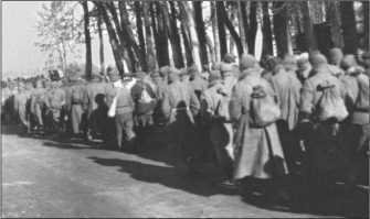 «Тигры» в снегу<br />Мемуары танкового аса - i_079.jpg