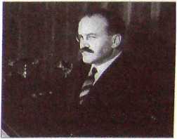 Исторические хроники с Николаем Сванидзе. Книга 2. 1934-1953 - i_056.jpg