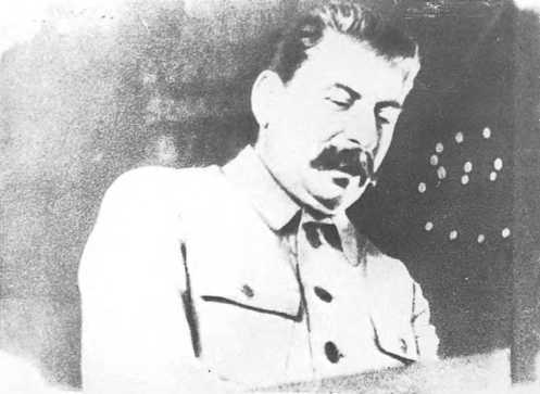 Портрет тирана - i_038.jpg