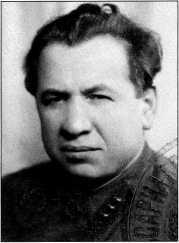 Министр сталинских строек<br />(10 лет во главе МВД) - i_017.jpg