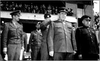 Министр сталинских строек<br />(10 лет во главе МВД) - i_034.jpg