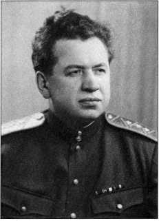 Министр сталинских строек<br />(10 лет во главе МВД) - i_042.jpg