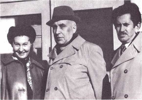 На качелях XX века - i_107.jpg